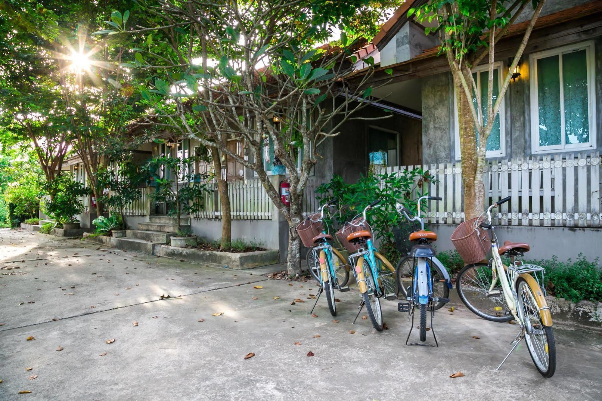 Sundara Guesthouse Nan Exterior foto